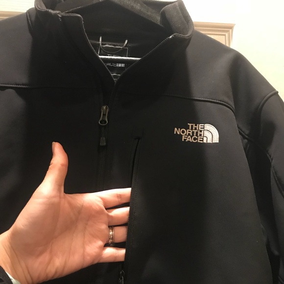 The North Face men’s jacket - Picture 4 of 7
